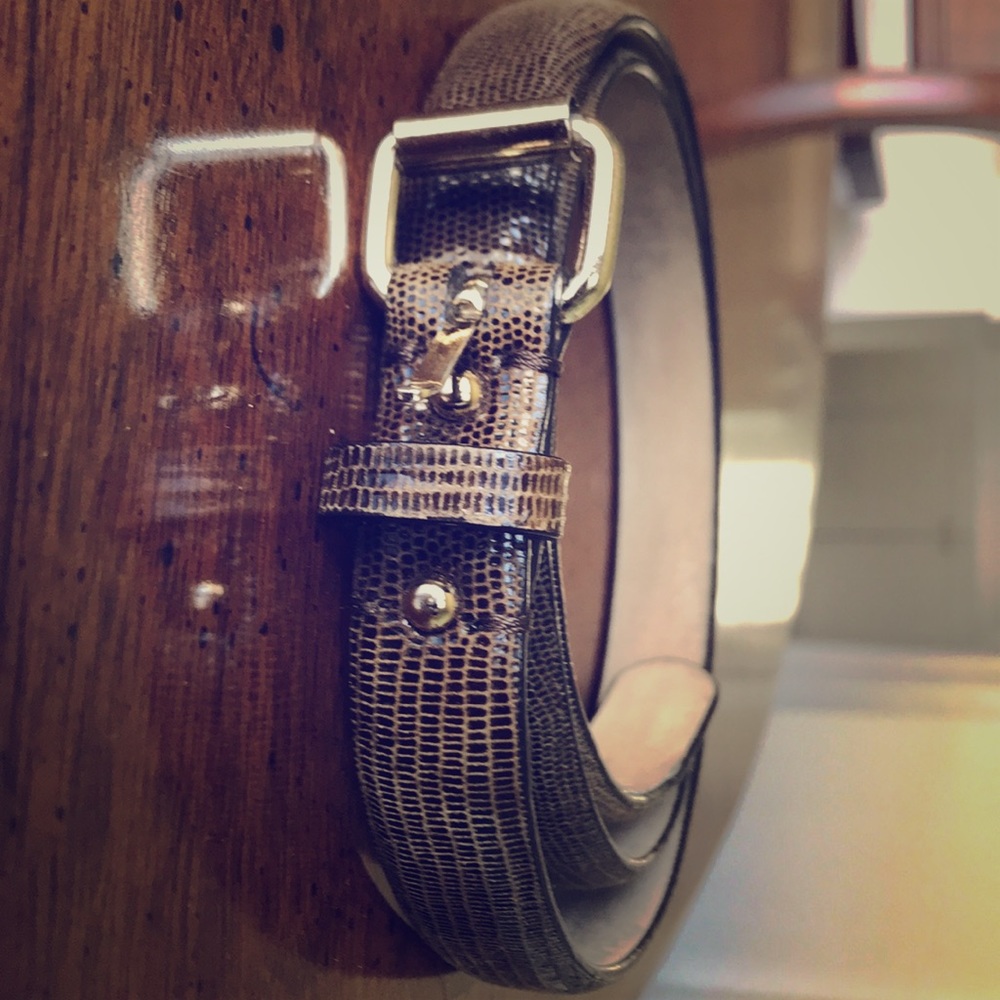 Snakeskin leather brown belt, s